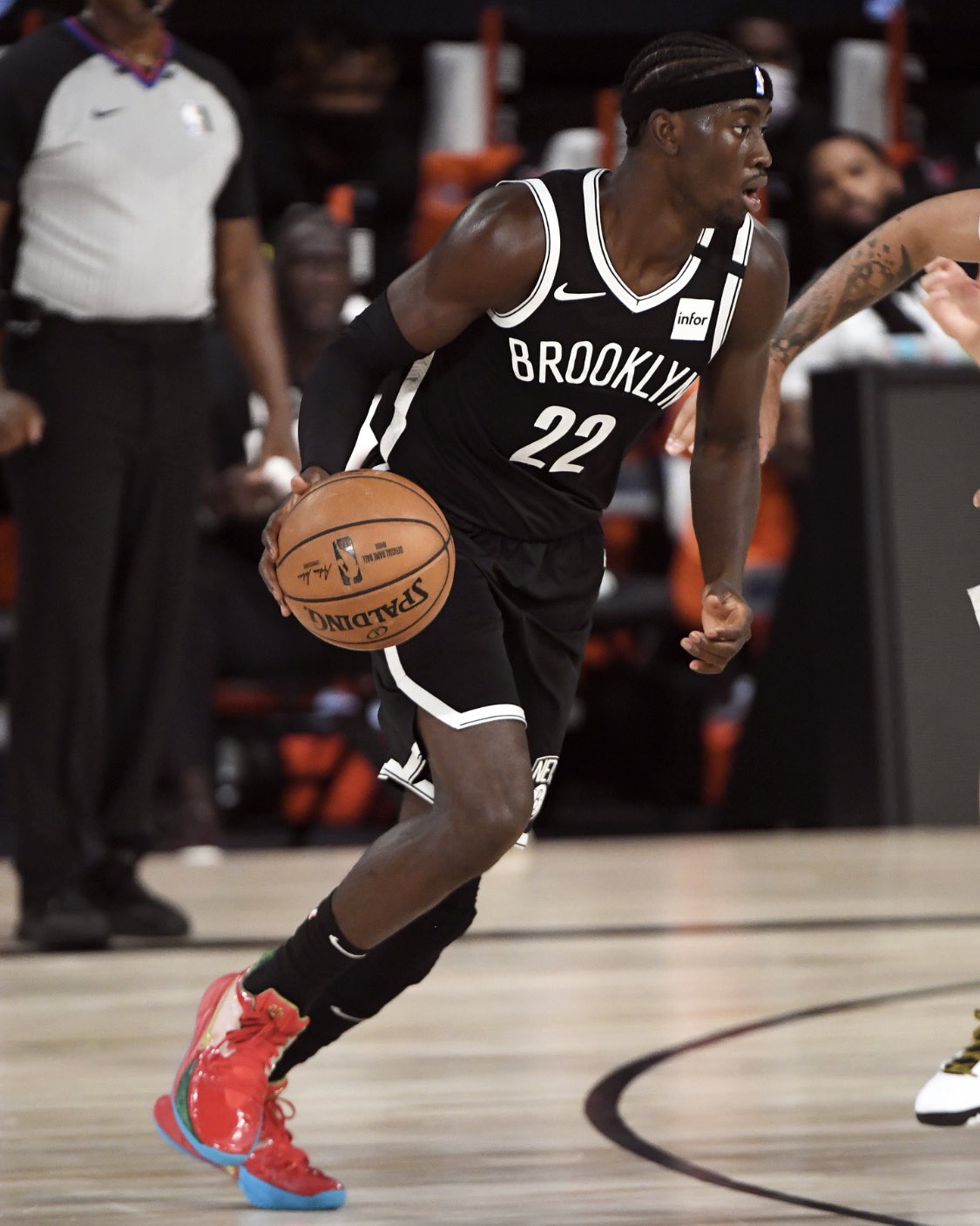 NBA KICKS on X Nike Kyrie Low 2 Mr. Krabs CarisLeVert NBAKicks WholeNewGame https t gviWS4J5Po X