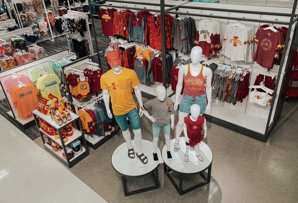 vml_mel's tweet image. Even through these tough times, it doesn’t mean you can’t root for your favorite team!

🟥🟨🟥🟨

Come snag your favorite ISU gear and rep those cyclones!!!!!

🌪🎯🌪🎯🌪🎯🌪