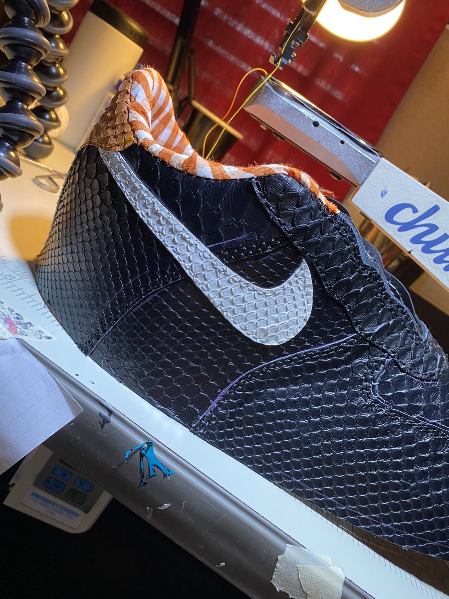 collier41fb's tweet photo. Starting to look like a shoe 👀🔥 checkout my YouTube for more @lacedupkustoms https://t.co/E8OaZm1qdG