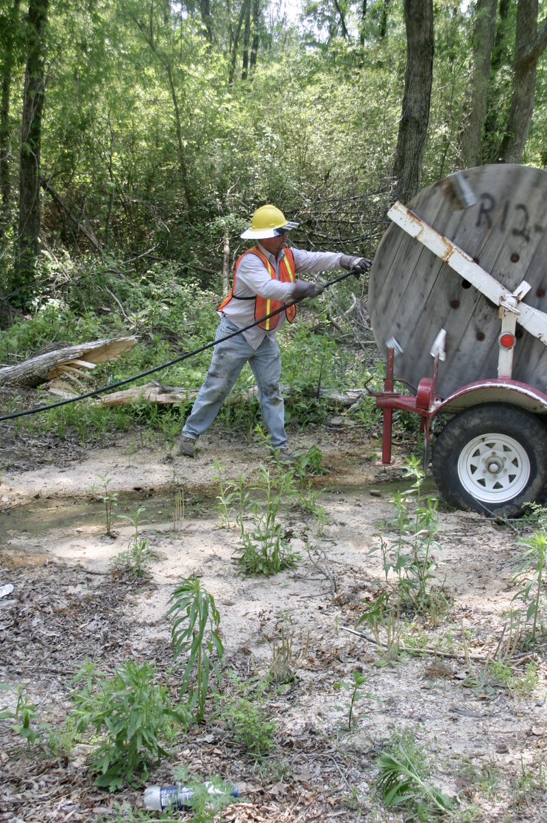 farmerstel's tweet image. The importance of having access to broadband Internet is becoming more important than ever. Here at FTC we are committed to increasing access to this life-changing technology. #RuralBroadbandDay #WeKeepYouConnected
