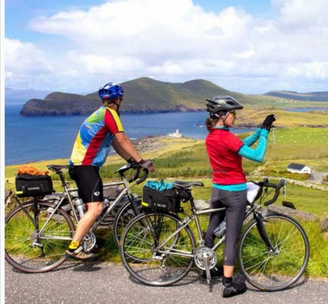 Looking for a Mini  Family Break with Cycling and Adventure for €140pps - includes 2 Nights B&B, 1 day Bike Hire, plus half days multi-activity adventure session.  Details and booking here at thecosycottage.com #WAW #WildAtlanticWay #Donegal #Inishowen #FamilyBreaks.