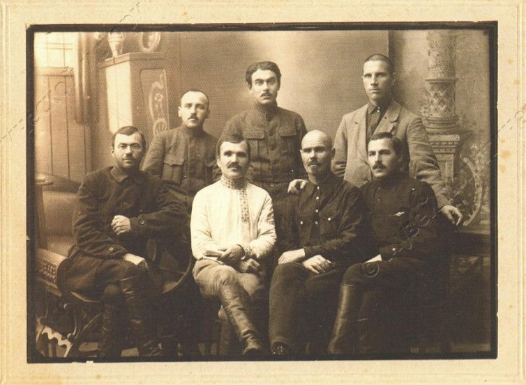 Политика малого октября