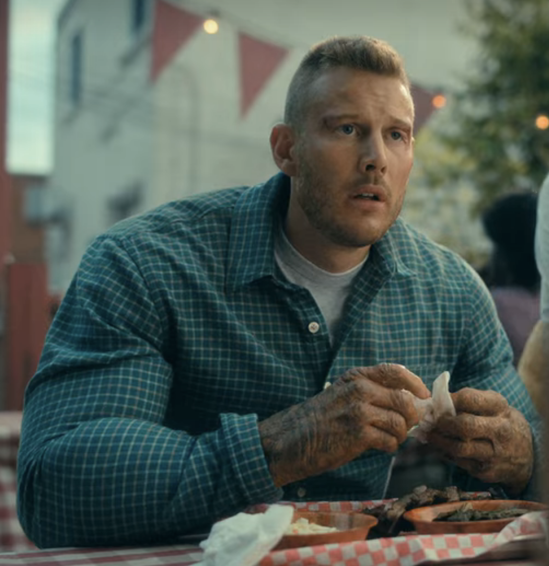 luther hargreeves icons! [post credit if using]