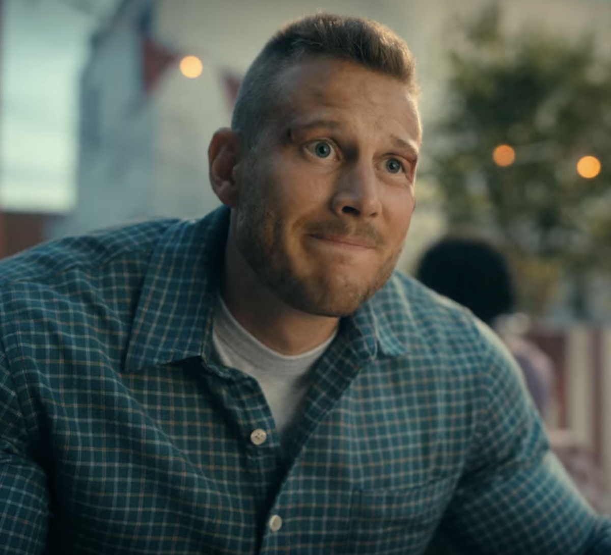 luther hargreeves icons! [post credit if using]