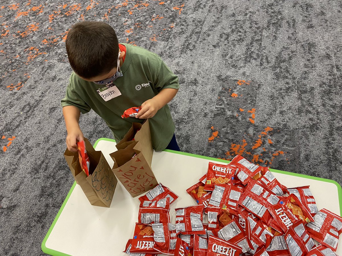 tbutch03's tweet photo. When your 6 year old says “thank you for signing me up for this” you become even more thankful for a church who LOVEs to give back❤️ @ElevOutreach @ElevationChurch #LOVEWeek2020 https://t.co/eFoRWPnrhY