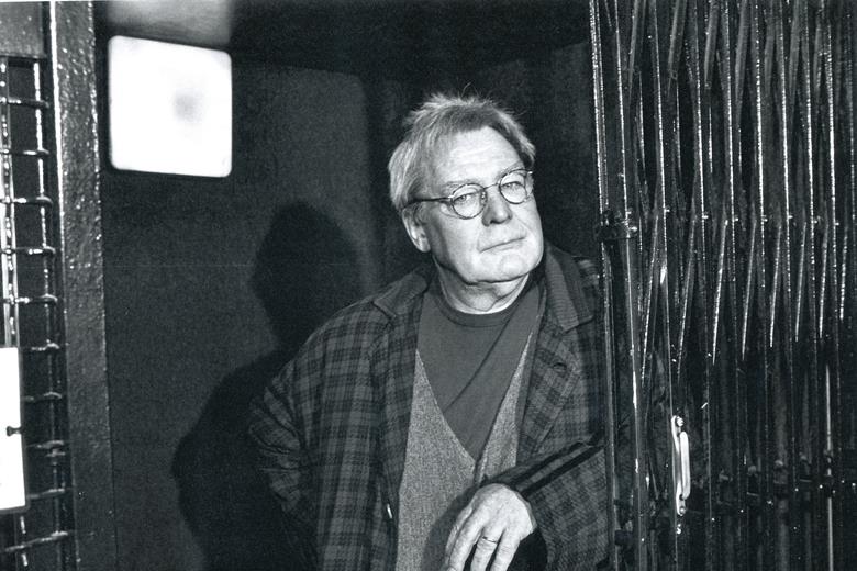 Screendaily's tweet photo. Breaking: Alan Parker, filmmaker and giant of the UK industry, dies aged 76 https://t.co/tcJE5gtmm1 https://t.co/UU4Pc0gA0a