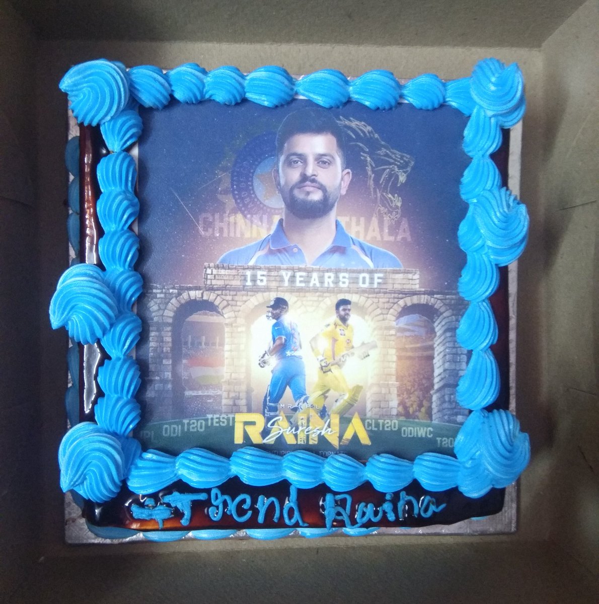 akasureshraina's tweet photo. You have fans,
Then you have devotees. 😍🔥
Celebrating your 15Years Of Raina @ImRaina 🙌🏻 Have a look champ. 🥳💯 #15YearsOfRaina You have the bestest fans ever. ✅😃
@trendRaina
Kudos man to your efforts 😇#ShowSomeLove #RainaFamily https://t.co/h2bCkwrXAs