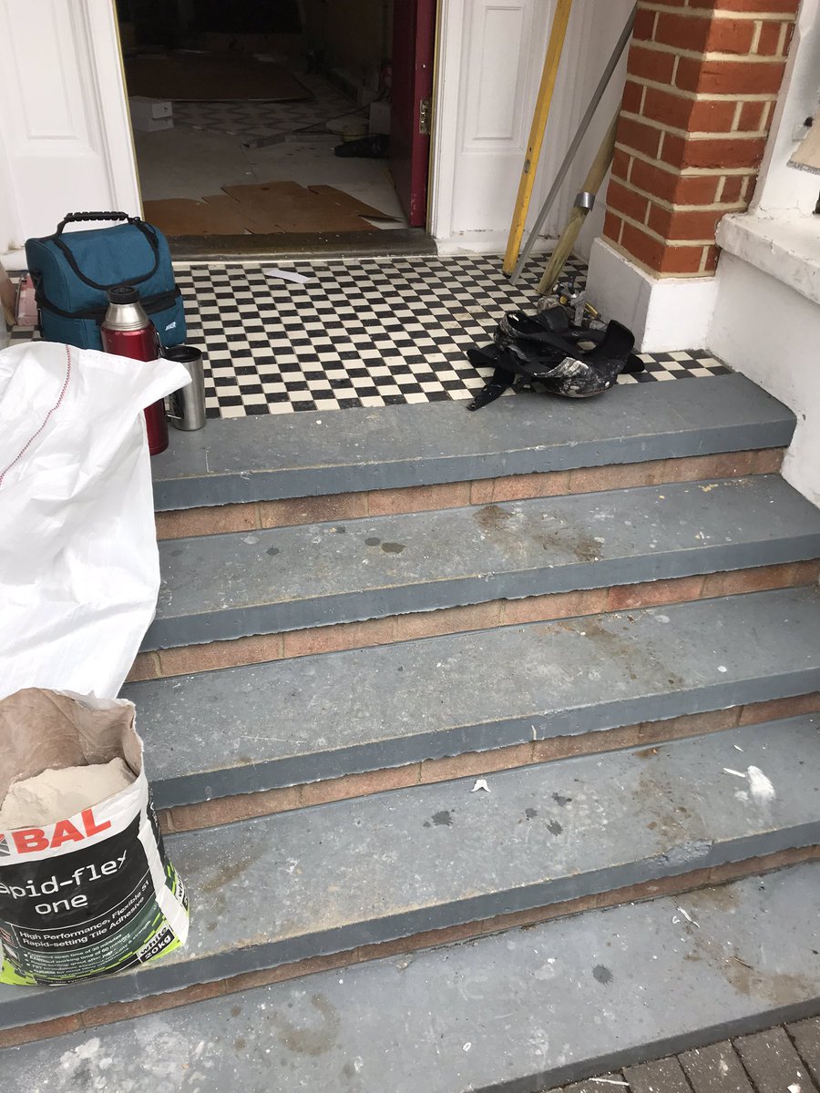 AOS Tiling tweet media