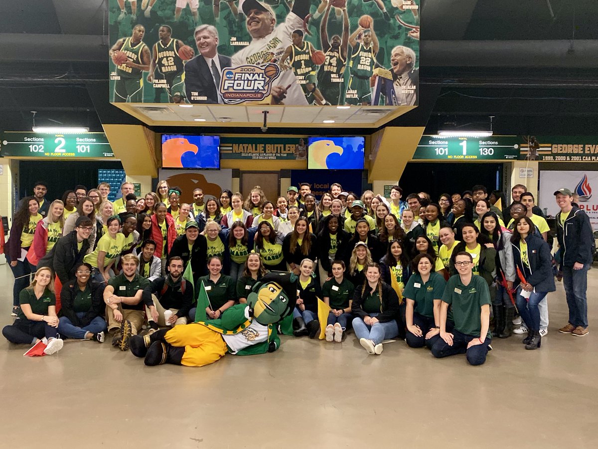 Are you interested in making an impact on future Patriots? If so, you should apply to join <a href="/GMU_Ambassadors/">Mason Ambassadors</a>! Ambassadors are George Mason's student-volunteer tour guides and serve as the face of Mason's student population. Apply here by August 15: ow.ly/5oL750ALnRm