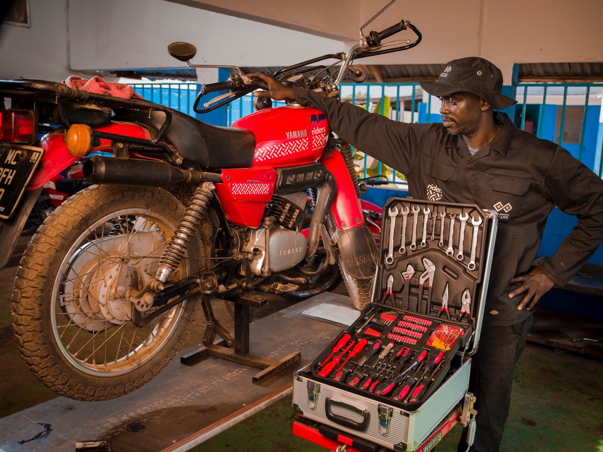 2WheelsforLife's tweet photo. DID YOU KNOW: The programmes we support give improved access to healthcare to 47 million people throughout Africa.
With your support, we are able to provide health workers with motorcycles, rider training, fuel, and regular motorcycle maintenance.
#motorcyclessavelives #twfl https://t.co/IIJUilsym3