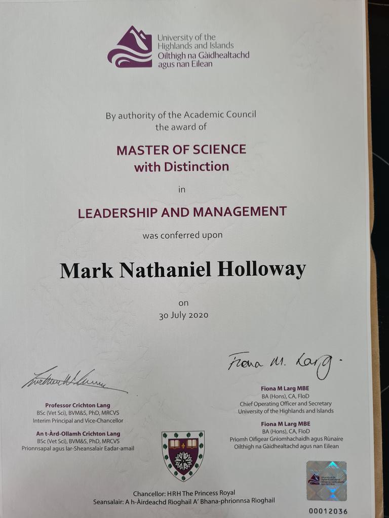 mark holloway tweet media