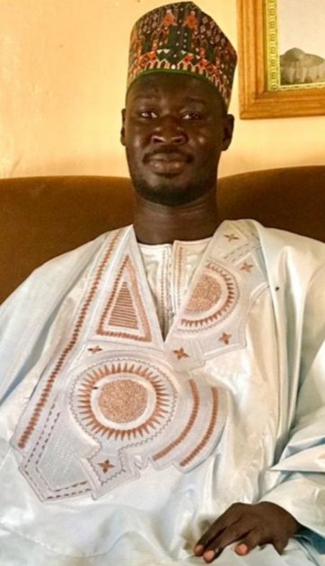 DÉWÉNATI !
Baal leen ma àq, baal naa leen

Xaliilu boow paakaam bu baax
Tiim baatu doom ja bës bu baax
Baat ba daggul muy boow ba xéex
Daggul mu jaaxle ciy mbiram

Buur Yàlla àddu foofa woo
Jibril mu ñëw mu àddu woo

LA SUITE 👇🏿👇🏿👇🏿
m.facebook.com/story.php?stor…