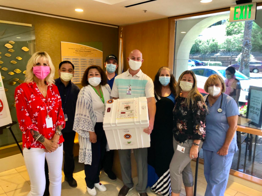 Home Care Assistance wants to give a big shout our community partners. Our team visited fellow health care heroes and shared ice cream on a hot day! We appreciate you, as healthcare professionals and heroes! #homecare #caregiving #frontlineheroes