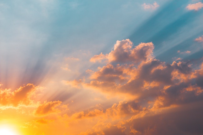 1BalancedBeauty's tweet photo. Live Lighter &amp; Brighter- Leo Energy To Help Raise your SPIRIT! New Blog Up: https://t.co/OLh8aZwJZ0 #LeoEnergy #LionsGate #Summer #GoodVibesOnly #Energy #HolisticHealth #HealthyChoices #Mindfulness https://t.co/uSrQziBAmk
