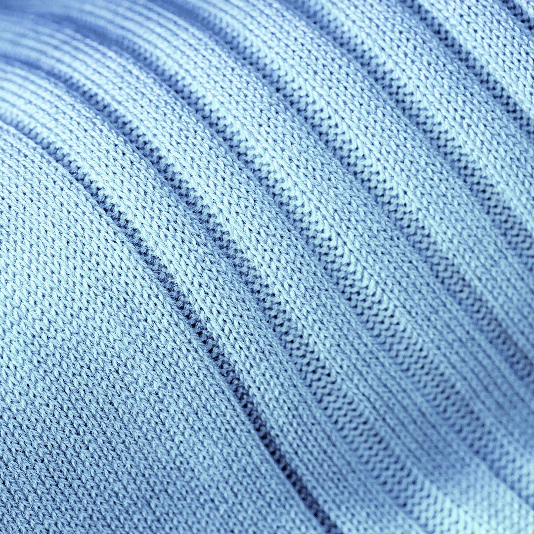 Pantherella Danver's "Sky Blue" Mercerised Egyptian cotton socks mimic perfectly the hazy powder-blue of an English summer sky.

pantherella.com/danvers