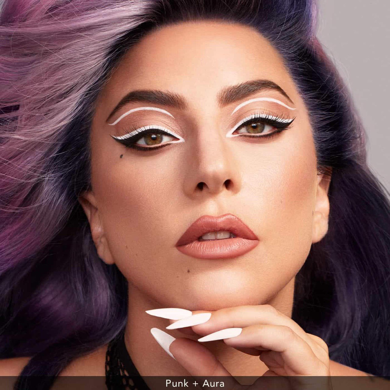 24 - Lady Gaga - Σελίδα 40 EeRGPdgXYAAFsGm?format=jpg&name=large
