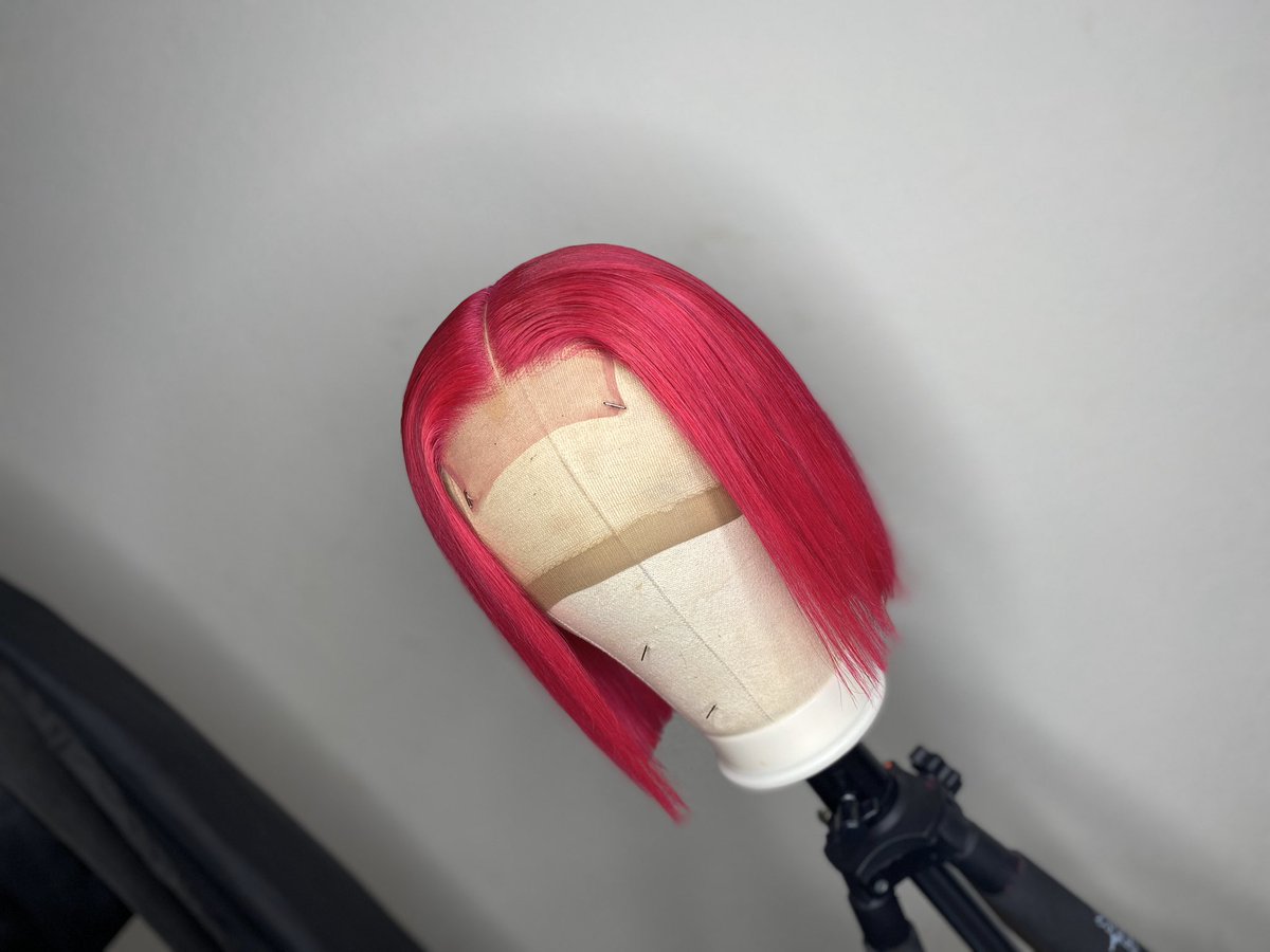 bihhthats_la's tweet photo. PiNK💕( For sale ) 
Looks red in pick but it’s pink 

BaddieBabe&amp;Co. Unit 

#txst20 #txst19 #txstate #txst23 #txst20 #austin #austintx #sanmarcostx #sanmarcoshairstylist #sanantonio #kyletxhairstylist #hairstylist #hairstyles #hdlacefrontals #blackstyles #wiglovers💞 #blackowned https://t.co/aIafMP2hP4