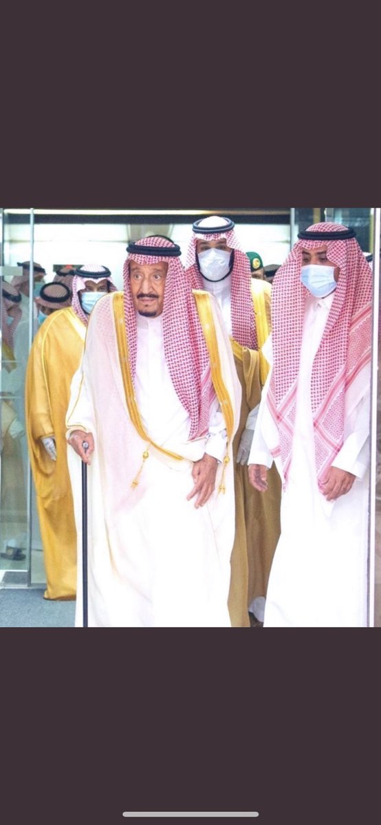 mohamed_khalid4's tweet photo. @AzizbagBag حفظ الله مليكنا الغالي وأدام عليه نعمة الصحه والعافيه.❤️❤️ https://t.co/vjxM6JlqkN