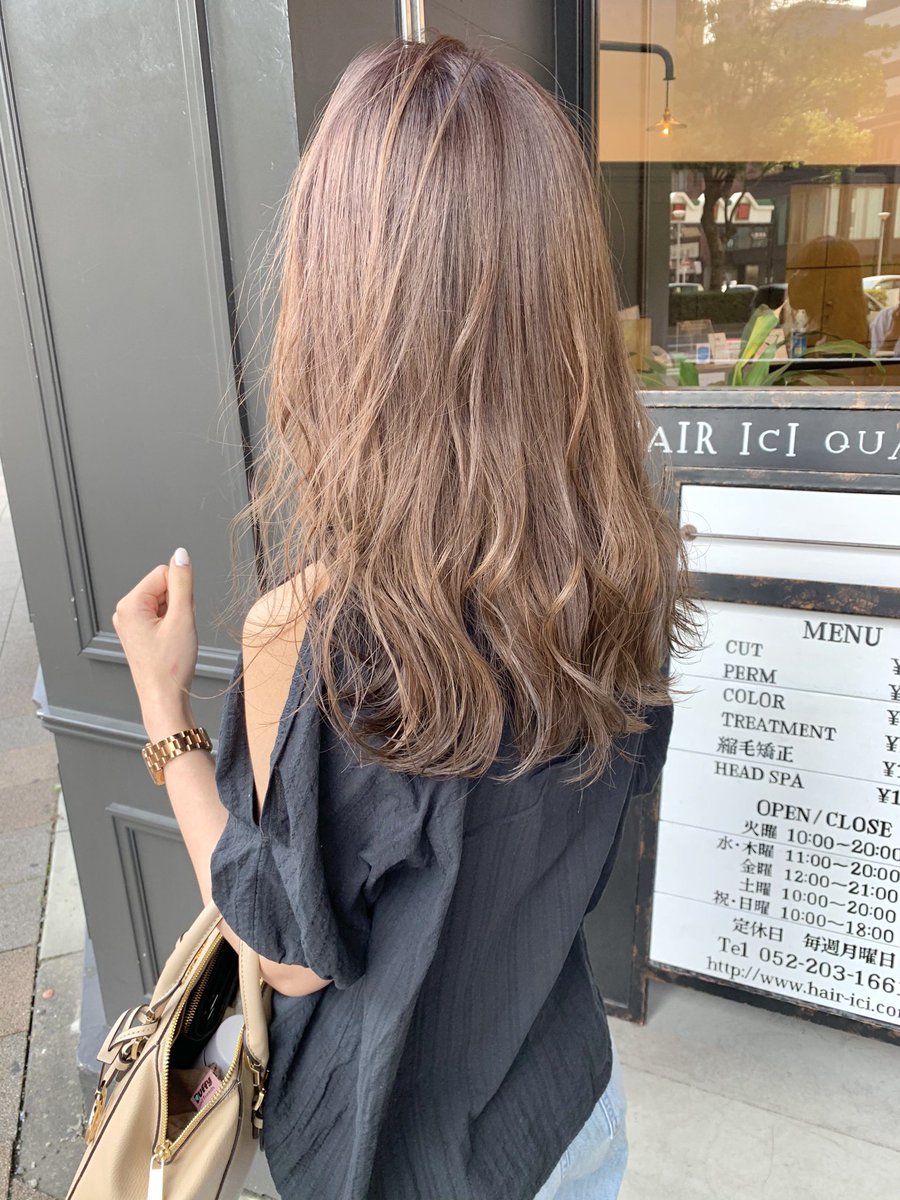 techu812's tweet photo. コロナウイルスで不安が続く中ですが、お店でしっかりと対策をして営業させていただいています🙇🏻‍♂️

思い通りのスタイルにならない。思い通りのカラーにならない。似合うカラーやトレンドがわからない。など色々な悩みを抱えてる方も少なくないと思います🤔

そんな悩みをお持ちの方ご連絡下さい🙌🏻 https://t.co/gKnrOlUucy