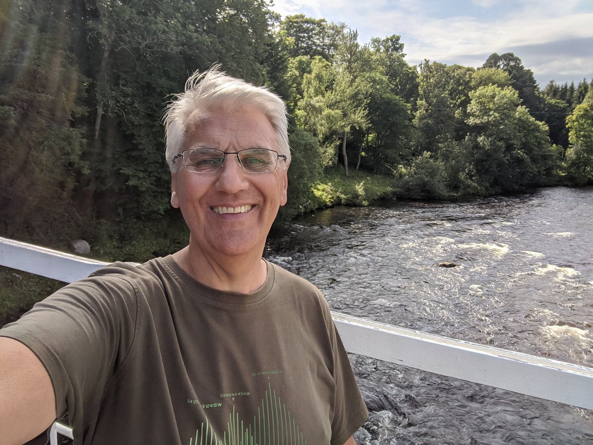 DavidHNash's tweet photo. Followed @NicolaSturgeon advice and had a Staycation. Scotland is beautiful! Even came across our own Pyramid 😀🏴󠁧󠁢󠁳󠁣󠁴󠁿 https://t.co/oE88ckt9r3