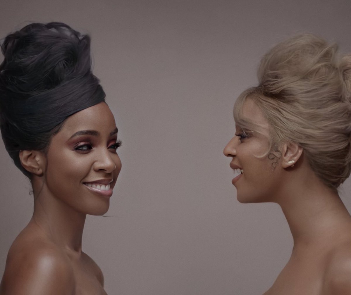 Phil_Lewis_'s tweet photo. Kelly Rowland appreciation tweet. #BlackIsKing https://t.co/q8jGOXNTCc
