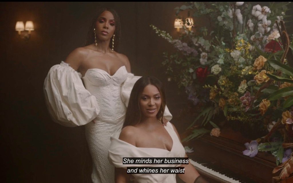 Phil_Lewis_'s tweet photo. Kelly Rowland appreciation tweet. #BlackIsKing https://t.co/q8jGOXNTCc
