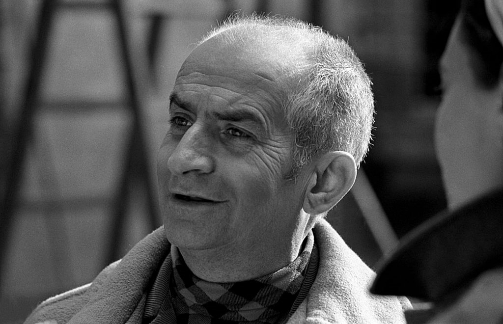 Taxmannen's tweet photo. Un 31 de julio de 1914 nacía en Courbevoie el actor, comediante y director de cine francés #LouisDeFunes, considerado uno de los cómicos más relevantes de la historia del cine, recordado por actuar en filmes como #LaGranJuerga, #Oscar o #MusloOPechuga. Falleció en enero de 1983. https://t.co/dRDnyvf1wa