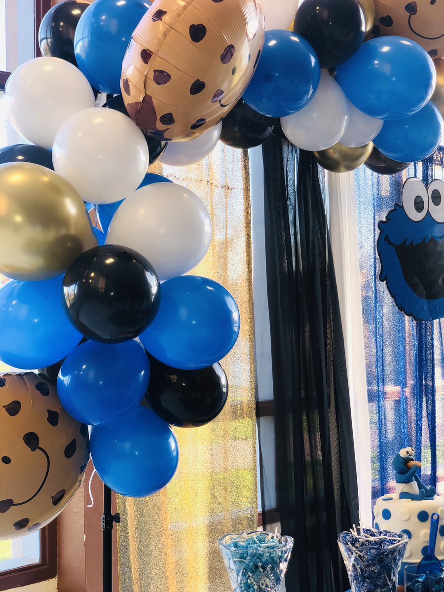 NiaaaBiaaa__'s tweet photo. Hey yโall! Iโm a young event planner in Texas looking to relaunch my business for bigger and better things! A simple RT would help me reach more clientele and hereโs my cash app if you would like to donate as well. Thanks and stay tuned for more #NSJEventCo events ๐ https://t.co/pDX1LnfXZW