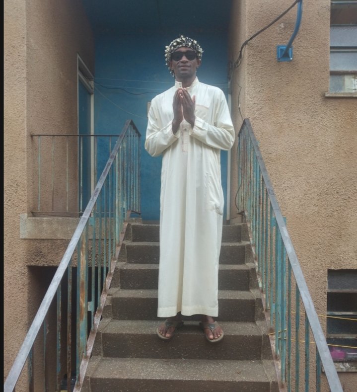 SwalehTheFinest's tweet photo. May Allah shower us with blessings and grace to Fulfil all our desires  inshallah 🙏
#happyeidmubarak #Finest #MakeItHappen https://t.co/emXLUPuCcs