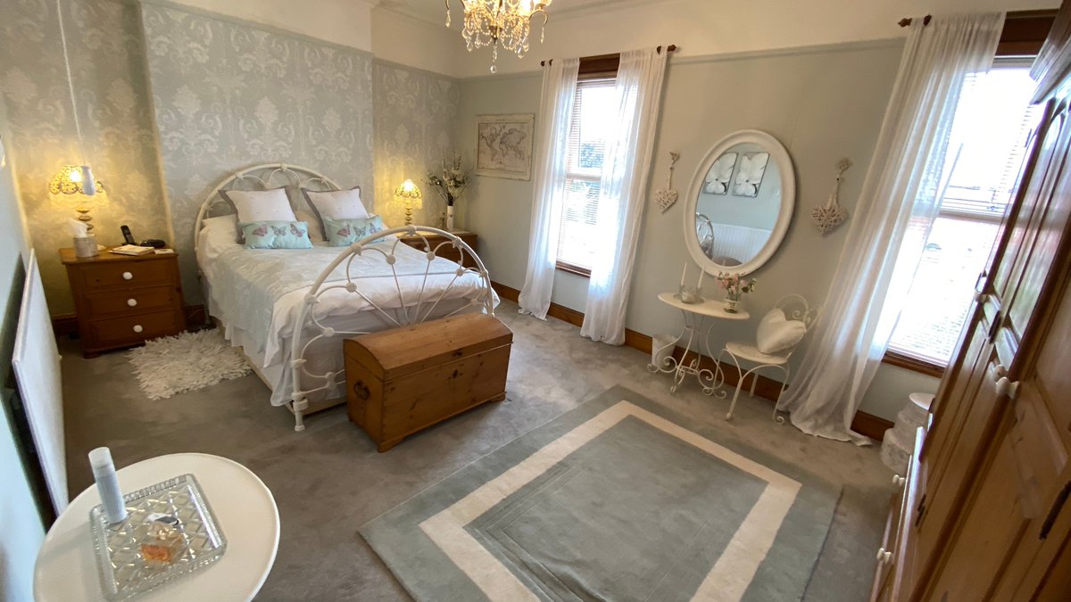 Lancastrian Estates tweet media