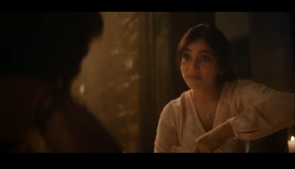 This scene is personally my favorite one!! SIDHARTHH, in black nd the way he's gazing her ..totally making me fallen in love with him again & again..!! And how she asked raising her eyebrows cutely nd he nodded his face while pulling her!! Definitely, Aww moment for me.. ..!!