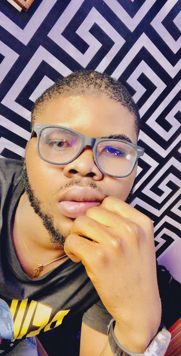 mahn_gee tweet media