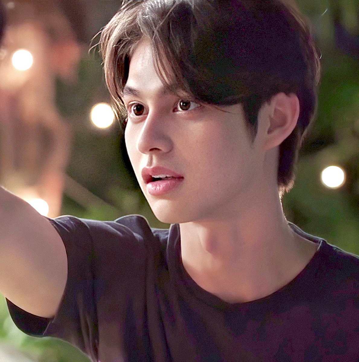 BrightWin_Story's tweet photo. OK si no tengo a Sarawat por lo menos el doll si 👌👌😂
#bbrightvc
#winmetawin
#BrightWin
#STILL2GETHER 
#brightwinstory
#brightwinspain https://t.co/rUhmczApqw