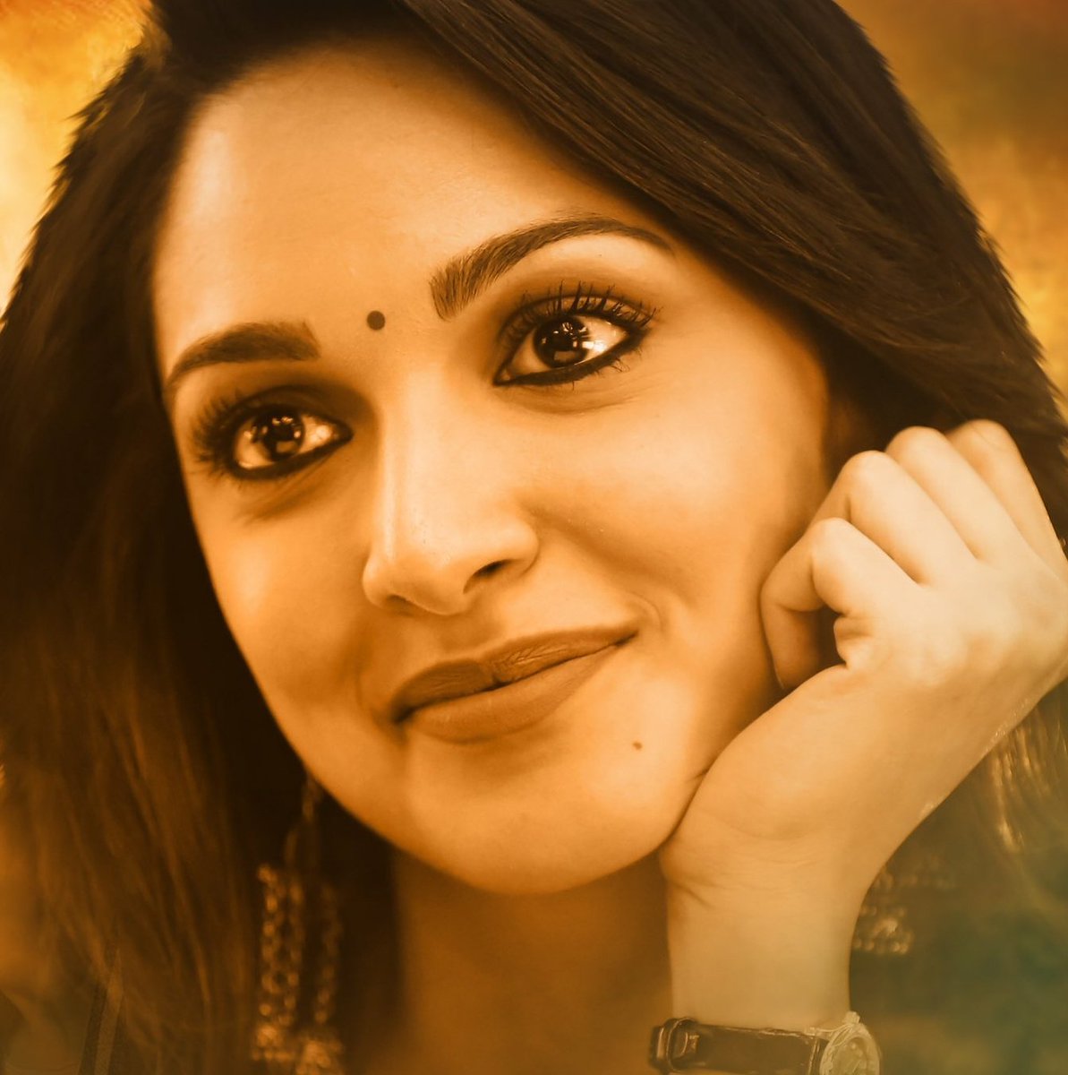 SignOfFailure's tweet photo. Happy Birthday PAPA @advani_kiara 😘

Those Magical Eyes &amp; Adorable Beauty Always Shove Me to Fall in Love With You 😍 Crush♥️

One Reply Please "Kiara" 
#HBDKiaraAdvani #HappyBirthdayKiaraAdvani https://t.co/xJYCOLA3uW