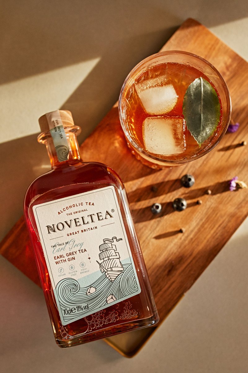 NOVELTEAdrinks's tweet photo. βοΈ + π + πΉ= Heatwave weekend
#sunshine #heatwave #summer #drinks #weekend #drinks #gin #earlgreytea #alcoholictea #teawithspirit https://t.co/O1G61TIAGs