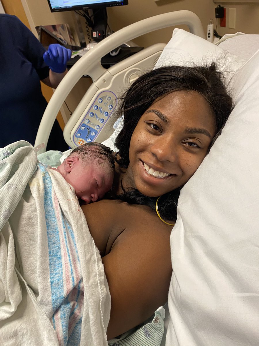 TShoe9's tweet photo. The Truth has arrived! Mama and baby are doing great!🙌🏼

Born at 7:13 PM last night!👶🏽
6.15 lbs | 21 inches long

#JrueTheTruth https://t.co/kxVNVbjVbA