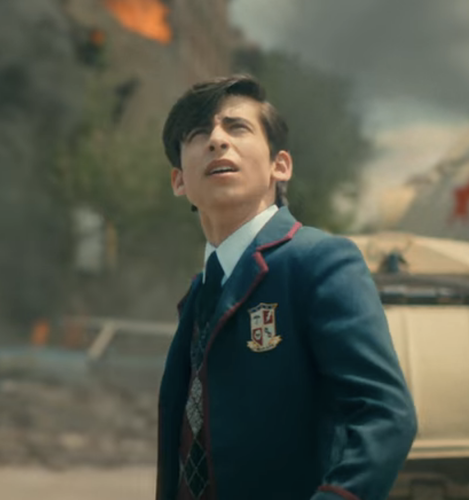 sOMEONE PLEASE USE THE ONE OF HIM HUGGING BEN JKFDGKSJFG I WILL ACTUALLY CRY