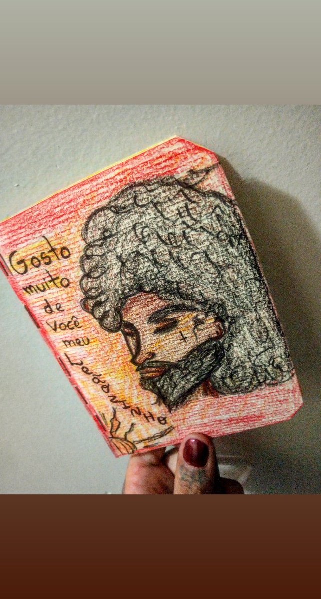 santa_profana's tweet photo. Demonstre seu afeto com um presente discreto, simples mas repleto de cor, poesia e amor. 
Feito a mão por quem ama o que faz 💓 https://t.co/wvpAkWElkR