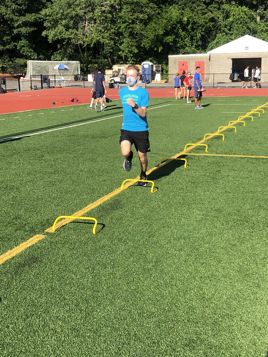 XC_Project's tweet image. Oregon group perfecting their running biomechanics today during their wicket drill. Knee lift and foot strike showing great improvement from week 1. #wickets #kneedrive #biomechanics