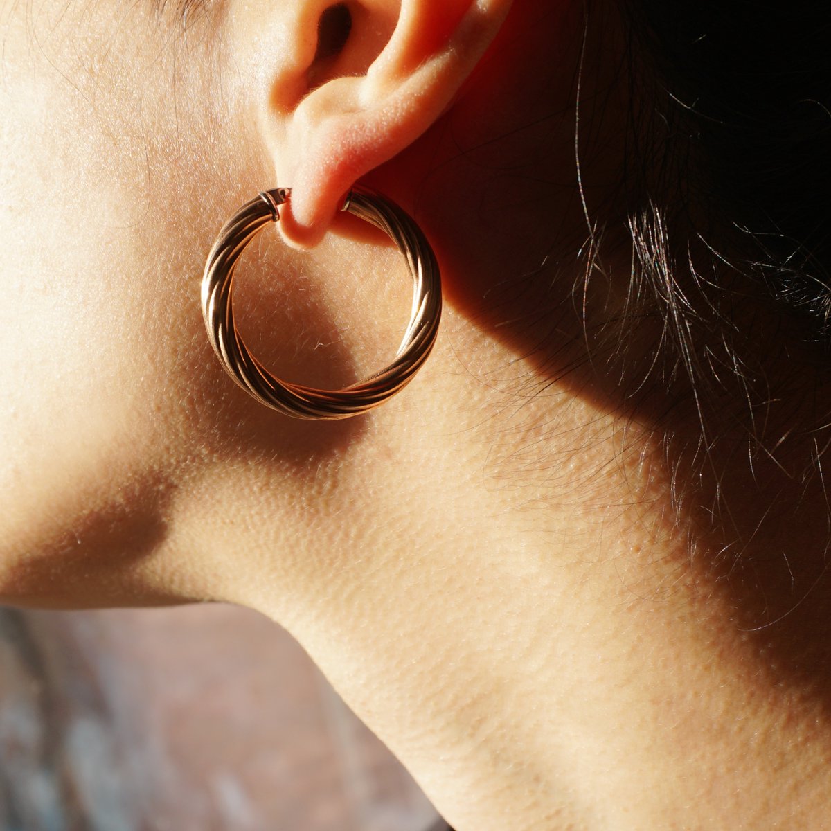 Themilkandrose's tweet photo. Ethically sourced high quality jewelry made to last.#Fashonista #style #jewelry #minimalist #accessories #jewelrytrend #seeksimplicity #effortlesschic #minimaliststyle #minimalchic #beigeaesthetic #simplebeyond
https://t.co/8epmfV3c4k https://t.co/F2J5qD0ukB https://t.co/GGKXVC8oiQ