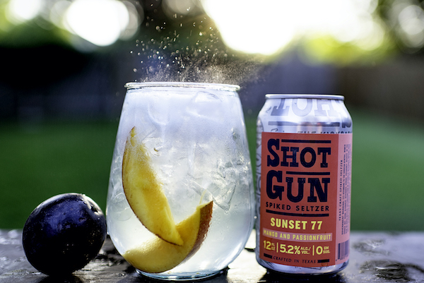 ShotGunSeltzer's tweet photo. Flavors as exciting (and refreshing ๐ ) as a trip down to the Texas coast. ๐๏ธ ๐ ๐น
๐ฅญ Try Sunset 77 in our NEW variety pack now. #CallIt #ShotgunSeltzer #TexasMade #SpikedSeltzer #HardSeltzer #TexasOriginalCraftSeltzer #BrewedInTexas #VarietyPack #Sunset77 #EnjoyTheKickback https://t.co/h1D7O6xAlp