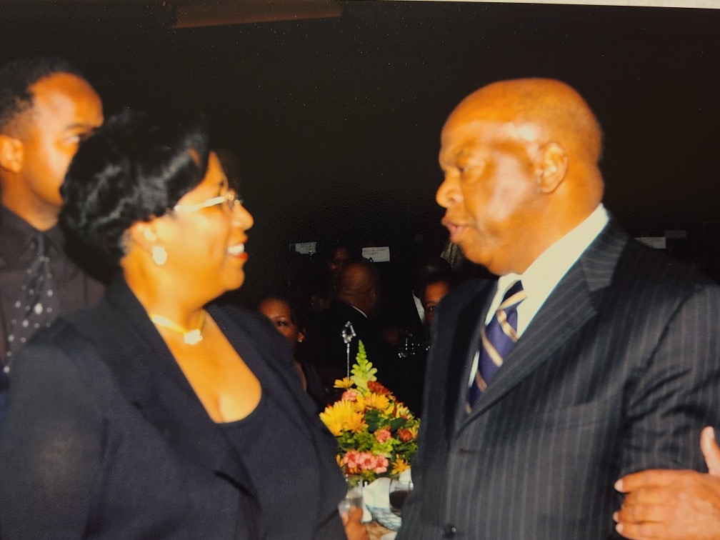 defendernetwork's tweet photo. From the archives: Our Defender CEO and Publisher Sonceria ‘Sonny’ Messiah Jiles met Congressman John Lewis at a NAACP Freedom Fund dinner. The Defender sends its condolences to the Lewis family. #RestInPower #RepLewis #GoodTrouble https://t.co/1mDBlqJBTP