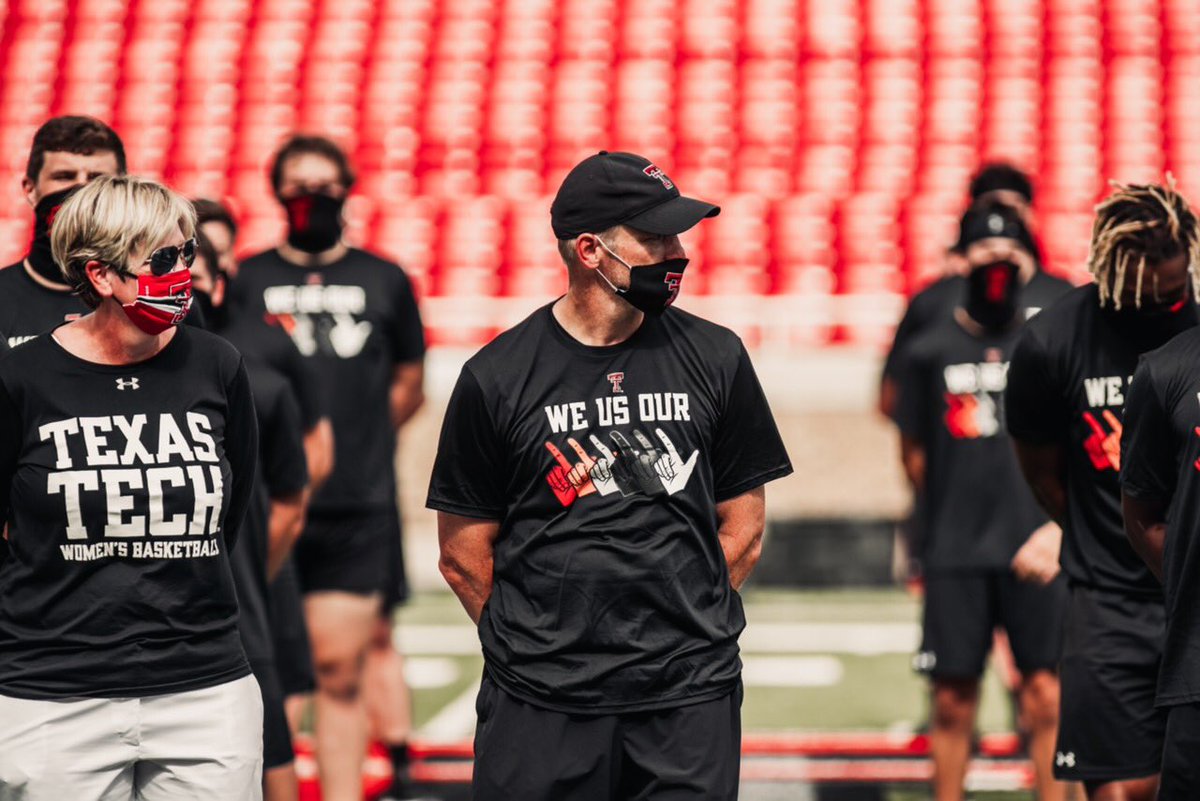 TexasTechFB's tweet photo. #UnitedWeStand https://t.co/3bN2b4I1r7
