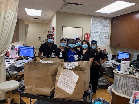 AthletesCauses's tweet photo. Special thank you to @BMCSoftware for helping local Houston restaurants stay in business & nourishing our frontline #healthcareheroes! The staff @memorialhermann were grateful for their 250 #ProjectFRONTLINE meals from @monarchhospitality!
#athletesandcauses #covidrelief https://t.co/3eV1XaUulZ