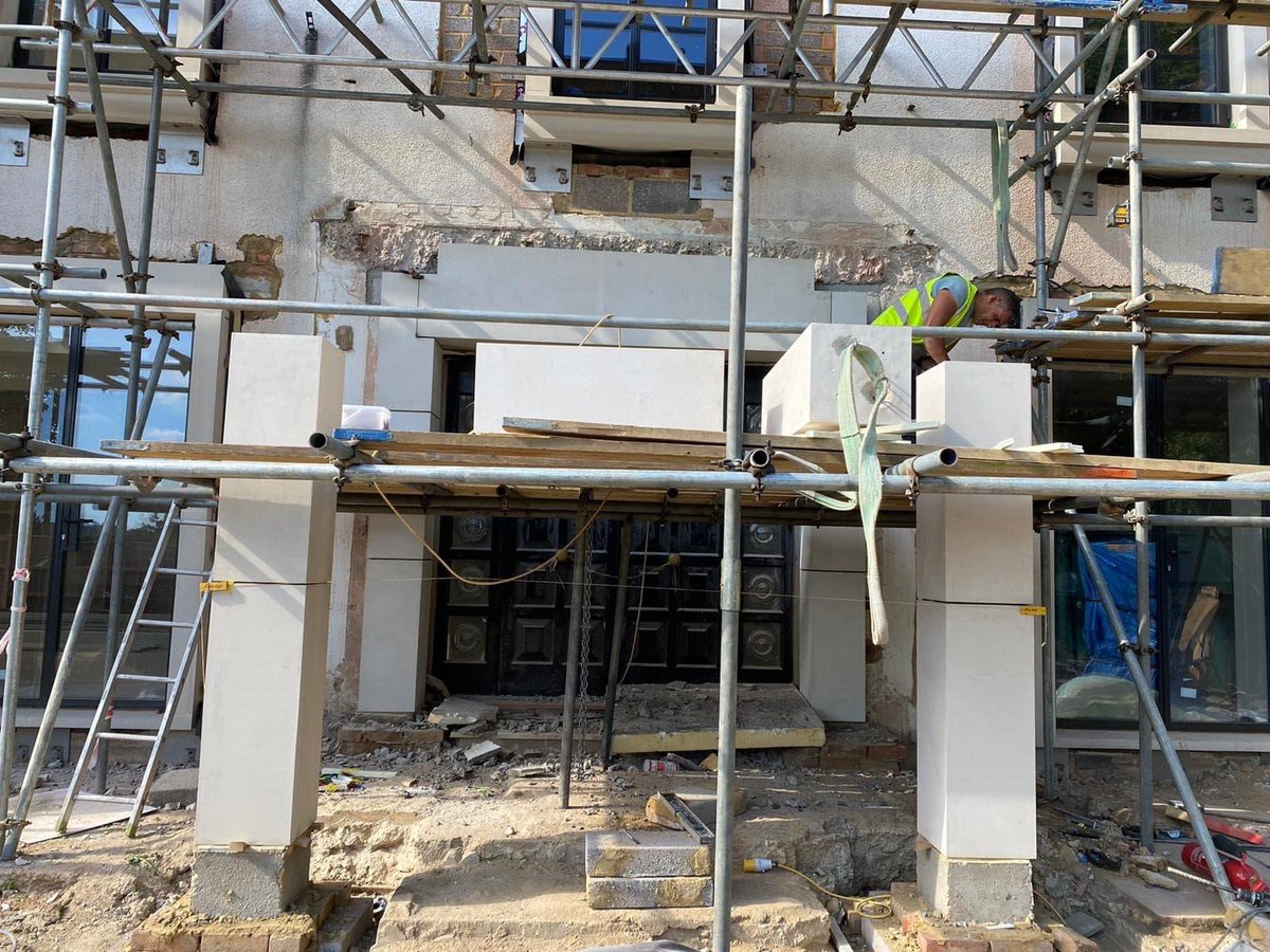 StoneworksL's tweet image. Esher-Nearly in the end soon the scaffold is coming down.
Londonstoneworks limited