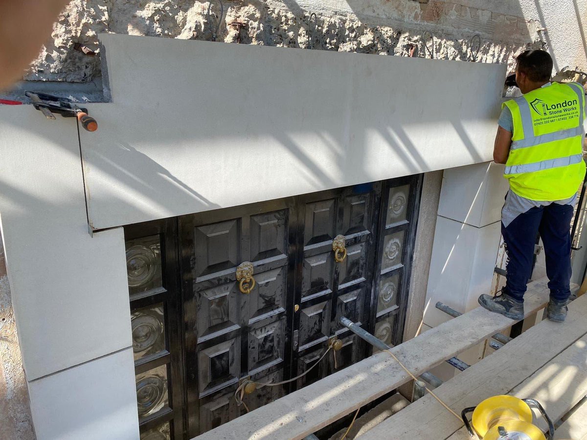 StoneworksL's tweet image. Esher-Nearly in the end soon the scaffold is coming down.
Londonstoneworks limited