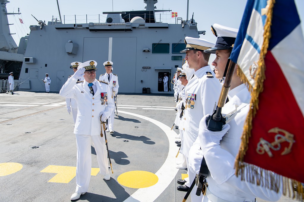 Marine nationale tweet media