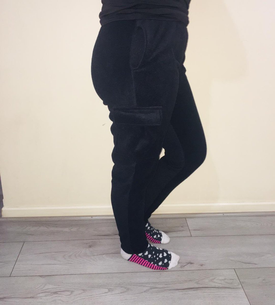 myriamACC's tweet photo. Queridos, mi mamita confecciona buzos y joggers para niños y adultos, les dejo fotos 👇🏼 por si alguien necesita. Agradecería RT.
Comparto su Instagram @confecciones_cancino ✨ https://t.co/KpyHkuwd9F