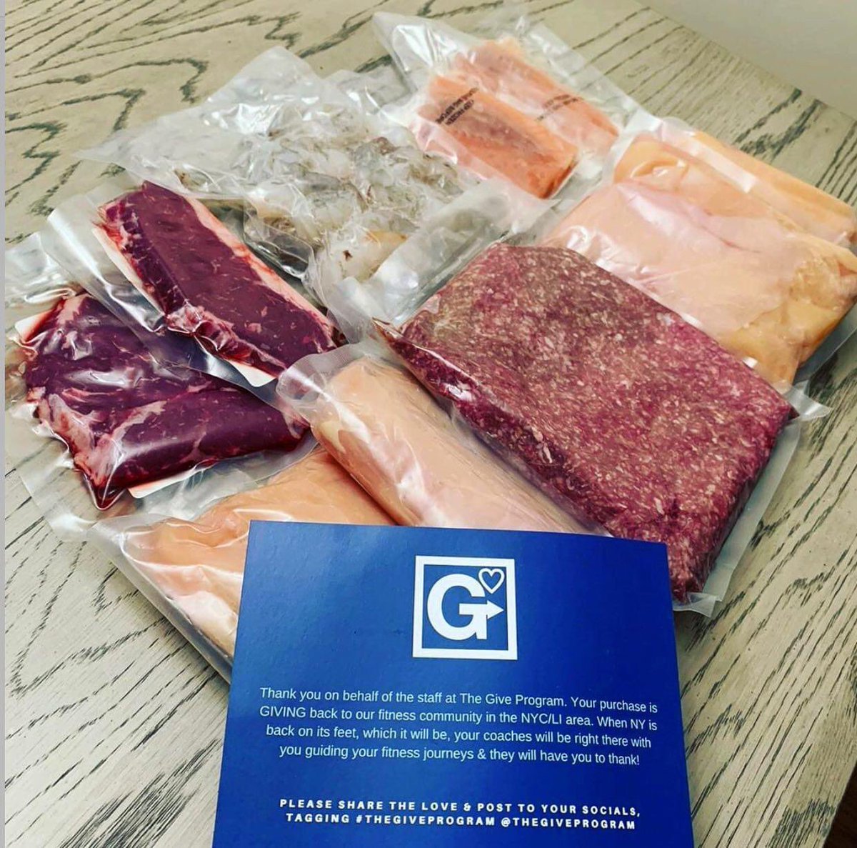give_program's tweet photo. Hot off the press! @give_program in this week's #Crossfit @MorningChalkUp  #CommunityRoundUp! 🙏 for mention. Glad to help our fitness community in their time of need. Every box purchased makes a difference w net proceeds donated right back! Learn more https://t.co/2FUqREXIrZ https://t.co/uNH4o4RiCO