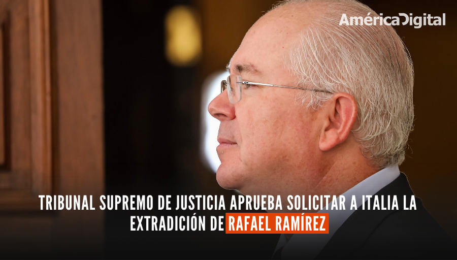 EnConexionWeb's tweet photo. Tribunal Supremo de Justicia aprueba solicitar a Italia la extradición de Rafael Ramírez, ex Ministro del Petróleo (2002-2013)

FOTO: EFE https://t.co/gRr3tUT1Lg